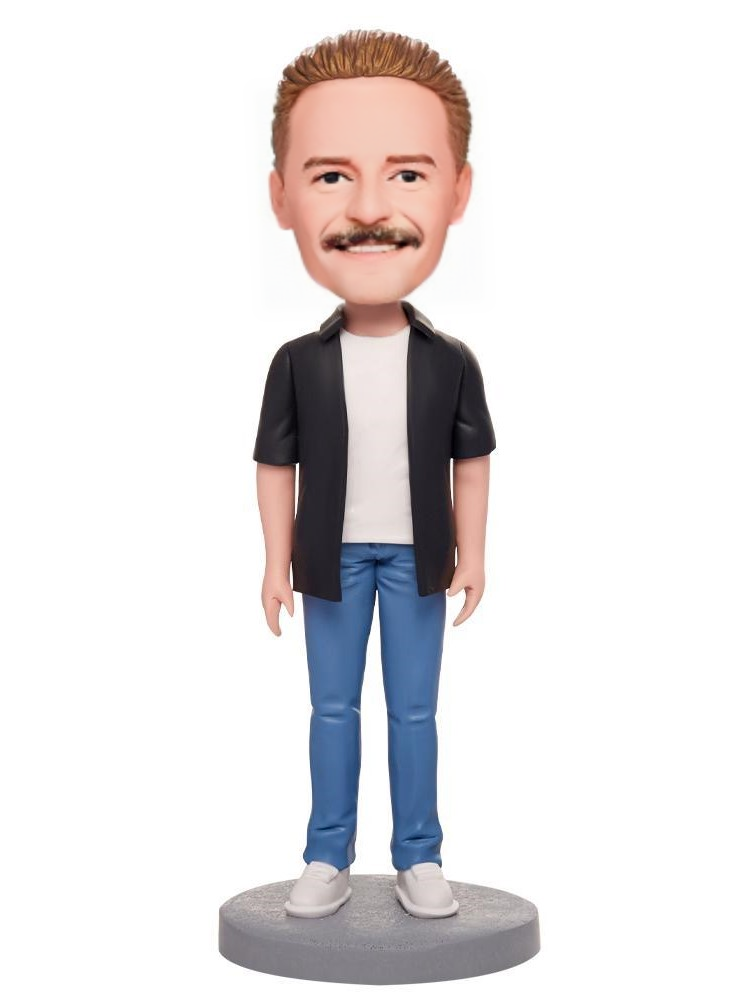 Casual Wear Happy Man Custom Bobblehead With Engraved Text