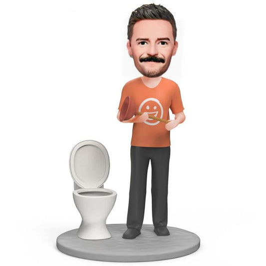 Man_Cleans_the_Toilet_Custom_Bobblehead_Engraving_with_Text